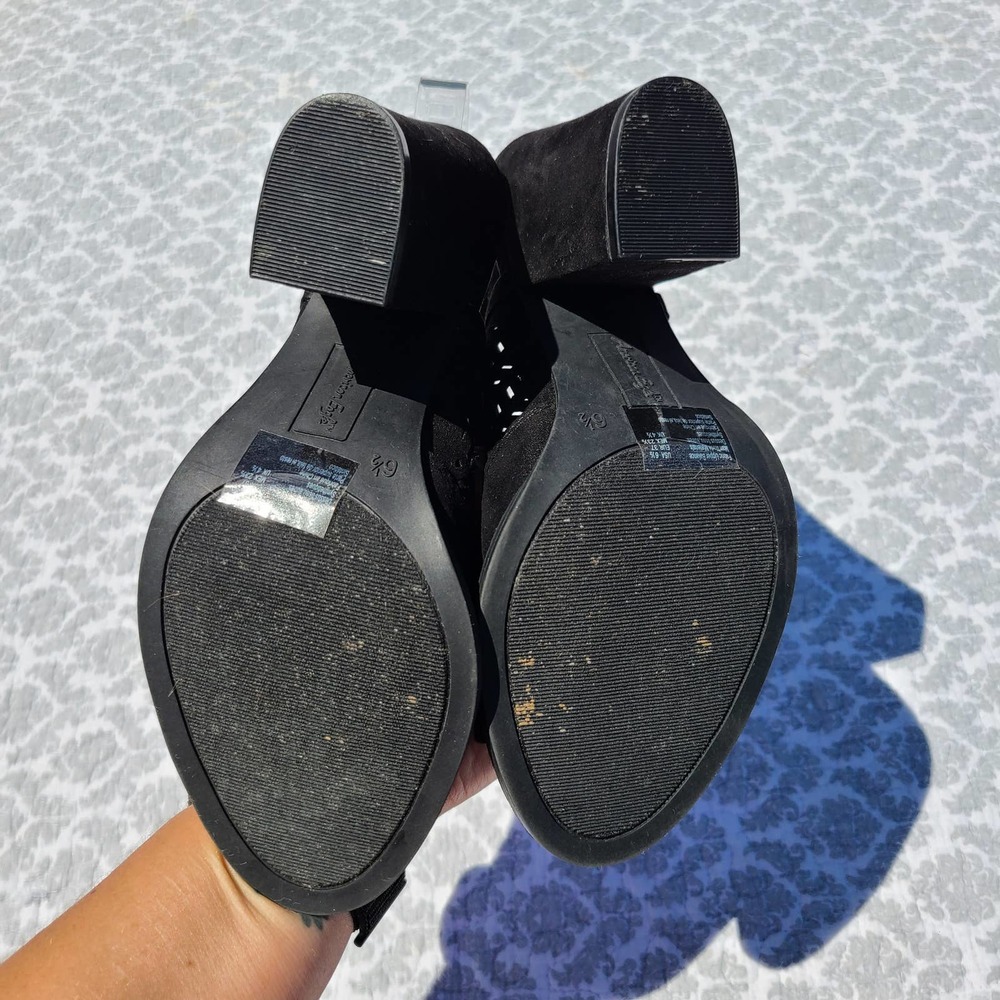 American Eagle Weldon Caged Block Heel Sandal Shoes Black Suede Size 6.5 - Picture 9 of 12